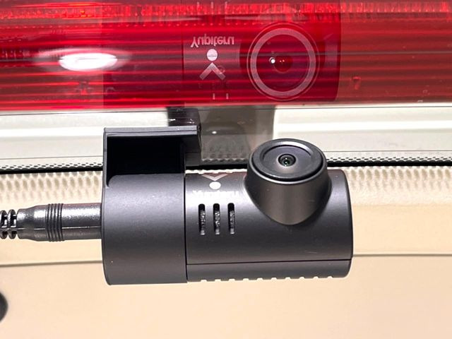 �y�h���C�u���R�[�_�[�z�h���C�u���R�[�_�[����!���s���͂������A������^�]�⎖�̂ɑ��������ہA�f���ŋL�^���A����̃��X�N�ɔ����܂��B���L�^�pSD�J�[�h�͂��q�l�����g�ł��������������K�v������܂��B