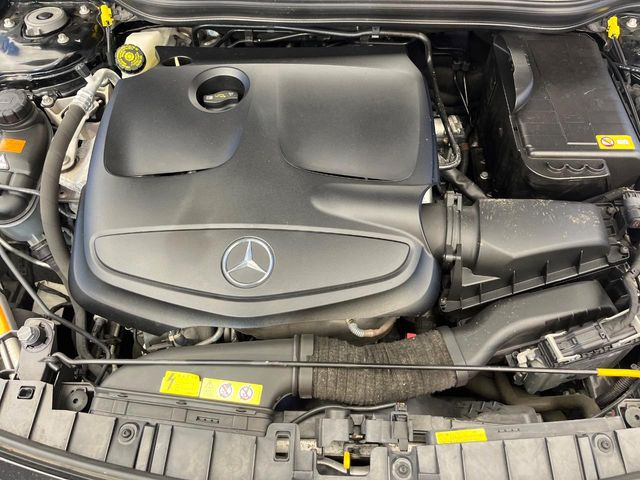 �����X�ł́A�e���[�J�[�̐�p�f�f�e�X�^�[�𓱓��B���Ǝ��i�����e�N�j�J���X�^�b�t���풓���Ă���܂��̂ŁA������̍ۂɂ����S���Ă����p���������܂��B