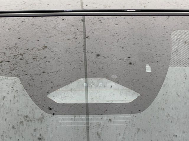 �y�g���^�Z�[�t�e�B�Z���X�z���s���ɑO���̎ԗ�����F�����A�Փ˂������Ȏ��͌x��ƃu���[�L�ŏՓˉ���Ɣ�Q�y�����A�V�X�g�B�����S�Ƀh���C�u�����y���݂��������܂��B