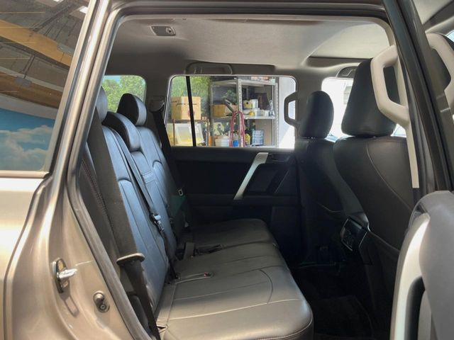 �㕔���Ȃ��C�ɂȂ�悤�ȃL�Y�E�����ւ��蓙�A�傫�ȃ_���[�W�͂Ȃ��A�ǍD�ȏ�Ԃł��B