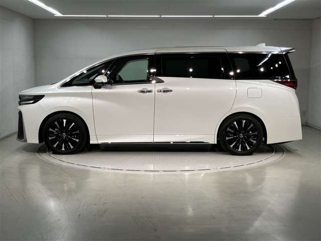 ヴェルファイアハイブリッド 2.5 エグゼクティブ ラウンジ E-Four 4WD