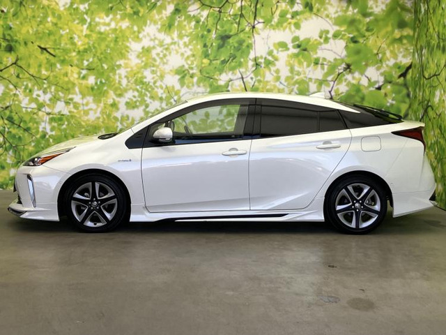 プリウス1.8 A ツーリングセレクション