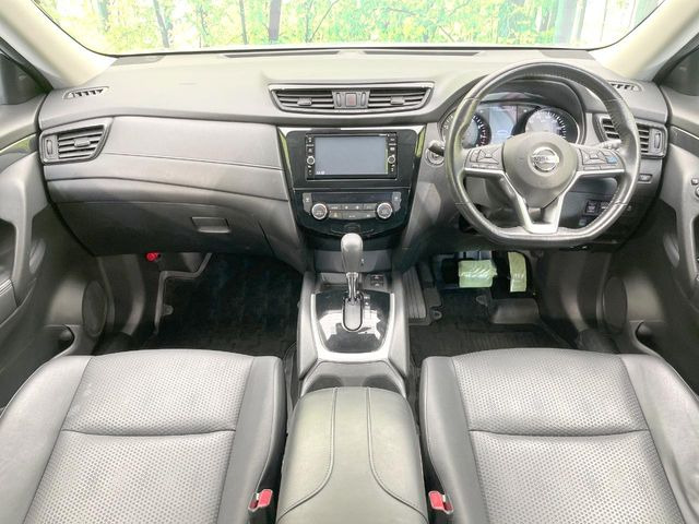 エクストレイル2.0 20Xi