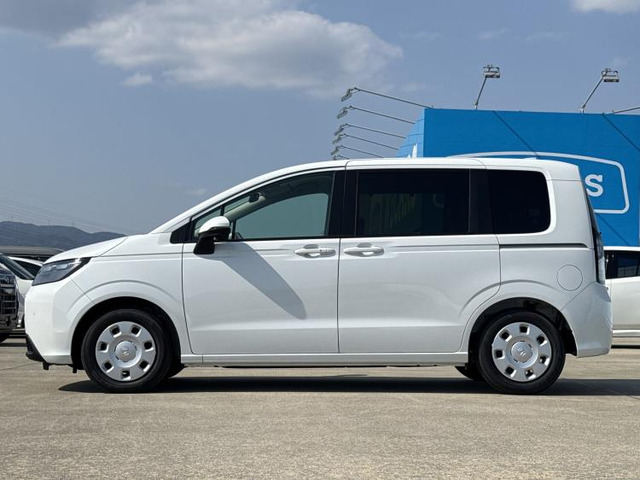 フリード1.5 e:HEV エアー