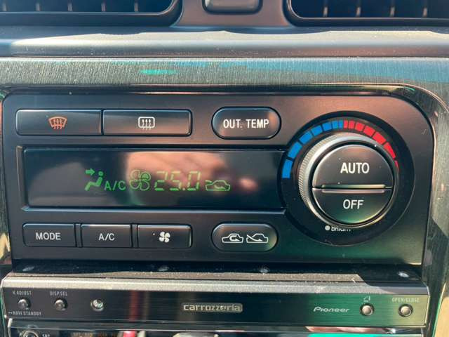 �C�ɂȂ邨�Ԃ�����܂�����E�̓d�b�ԍ����璼�ڂ��X�ɂ��₢���킹���������B�x�����@����ԗ����A��Ԃ܂łȂ�ł������������Ē����܂��B�X�^�b�t�ꓯ���A�����҂����Ă���܂��B