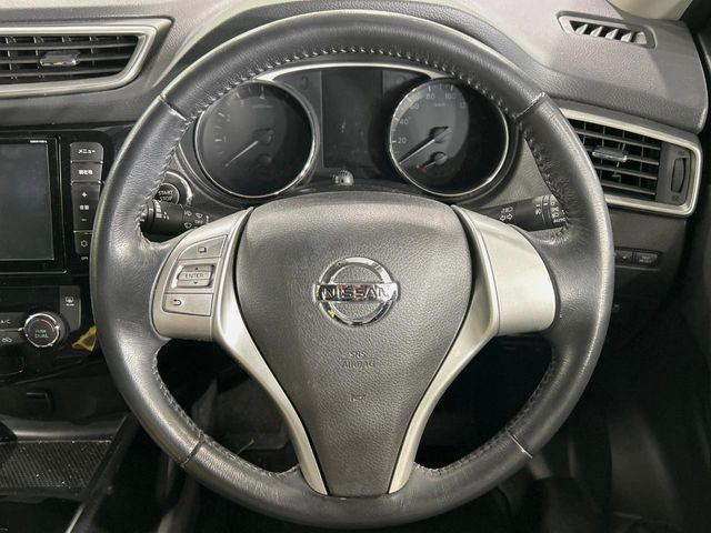 �y�����v�����X�e�A�����O�z�㎿�Ȋv���g�p���邱�ƂŁA��ɂ����������݂ƂĂ��^�]���₷���n���h���ł���