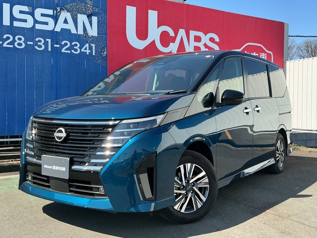 セレナ1.4 e-4ORCE ハイウェイスターV 4WD