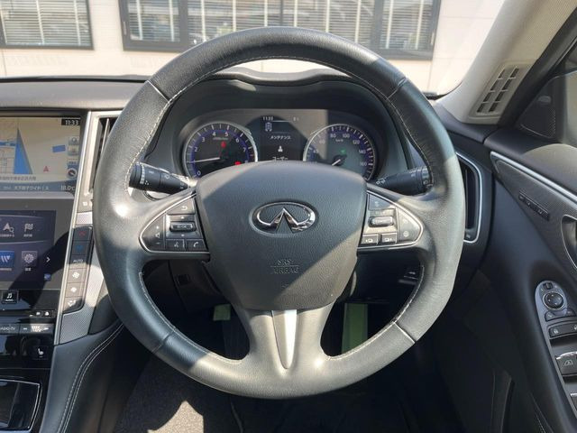 �y�����v�����X�e�A�����O�z�㎿�Ȋv���g�p���邱�ƂŁA��ɂ����������݂ƂĂ��^�]���₷���n���h���ł���