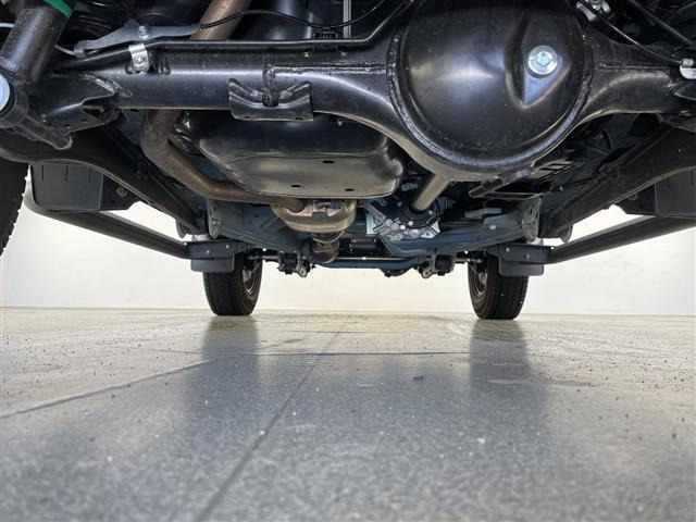 ジムニーシエラ1.5 JC 4WD