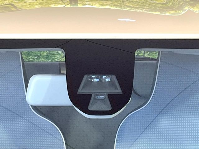 �y�X�Y�L �Z�[�t�e�B�T�|�[�g�z���s���ɑO���̎ԗ�����F�����A�Փ˂������Ȏ��͌x��ƃu���[�L�ŏՓˉ���Ɣ�Q�y�����A�V�X�g�B�����S�Ƀh���C�u�����y���݂��������܂��B