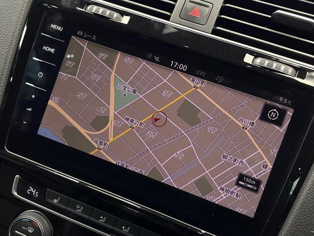 �������i�r:��̊��̂���i�r�́A����������ԓ������o���Ă���܂��B�I�[�f�B�I�@�\���[�����Ă���܂��̂ŁA�^�]�����y���߂܂���