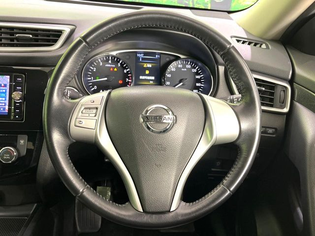 �y�����v�����X�e�A�����O�z�㎿�Ȋv���g�p���邱�ƂŁA��ɂ����������݂ƂĂ��^�]���₷���n���h���ł���