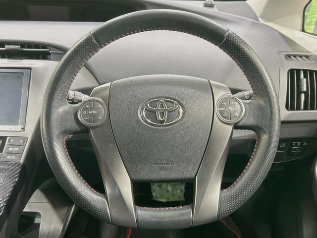 �y�����v�����X�e�A�����O�z�㎿�Ȋv���g�p���邱�ƂŁA��ɂ����������݂ƂĂ��^�]���₷���n���h���ł���