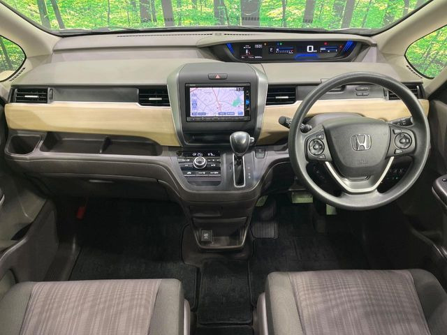 フリード1.5 G ホンダセンシング