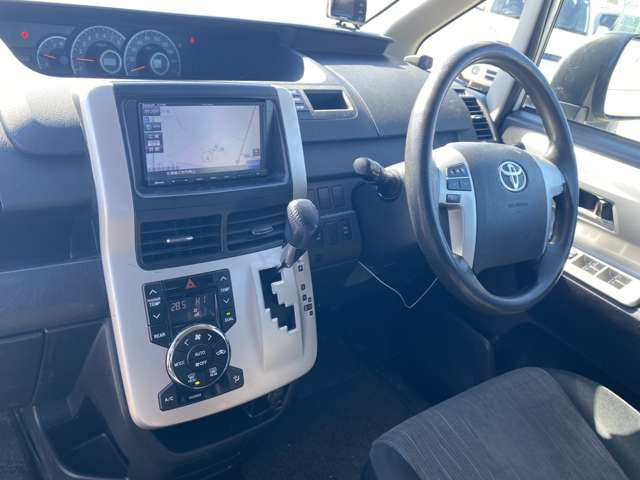 ���X�A�݌ɑ䐔70��ȏゲ�����܂��B���Д̔��X�y�[�W���瑼�̎ԗ������m�F����������