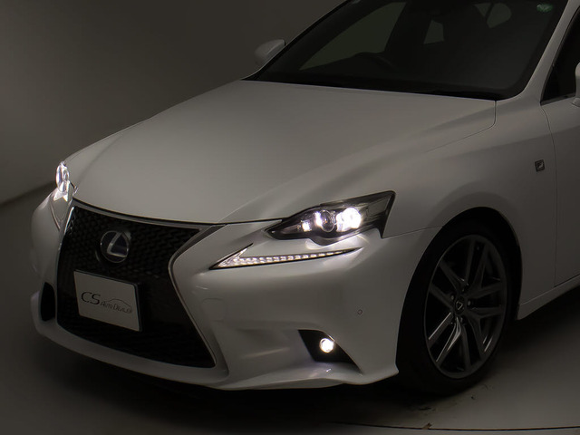 ★ガラス系ボディコーティングの施工も可能です!!綺麗な状態をより長く保たせる事が出来ます!