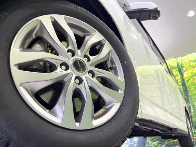 �y16�C���`�A���~�z�C�[���z�O�ςɃ}�b�`�����A���~�z�C�[���𑕒����Ă���܂��B�e��A���~�z�C�[����A�X�^�b�h���X�^�C�����戵�����Ă���܂��B���񂲑��k����������