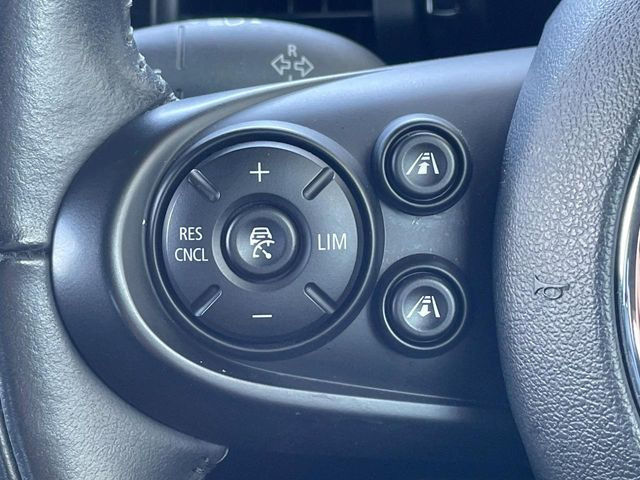 ���A�N�e�B�u�N���[�Y�R���g���[��:�O�̎ԂƂ̎Ԋԋ��������ɂƂ�A��葬�x�Ŏ������s���Ă���鎟����̃N���[�Y�R���g���[��!��ɍ������H�⎩���Ԑ�p���H�Ŏg�p����֗��ȋ@�\�ł�!