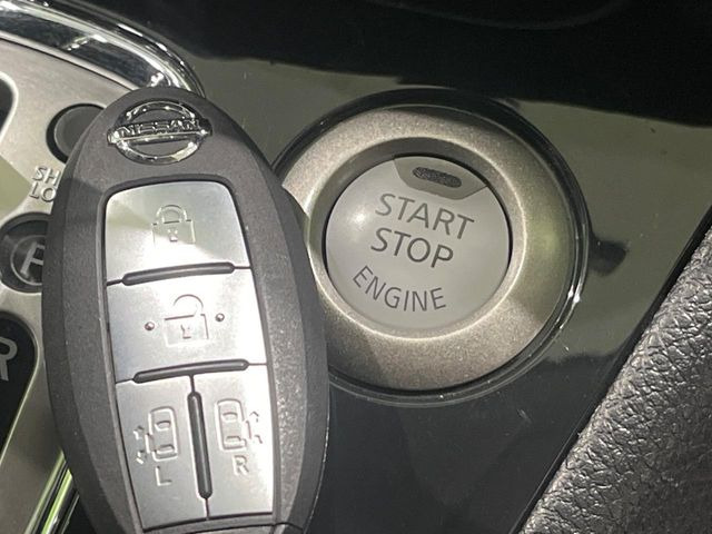 �y�C���e���W�F���g�L�[�z�J�o����|�P�b�g�ɓ��ꂽ�܂܂ł��h�A�̎{���E�������\�ȃX�}�[�g�L�[�𑕔��B�G���W���̃I���E�I�t�����J�M�����o���K�v����������Ƃ��Ă��֗��ł���