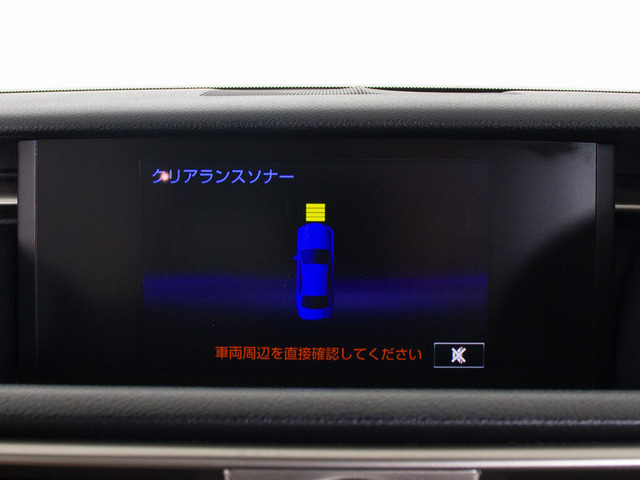クリアランスソナーが付いています!フロント&リアにセンサーがあり、障害物に近づくと警告音が鳴りドライバーへお知らせ!すごく便利な人気装備です!!