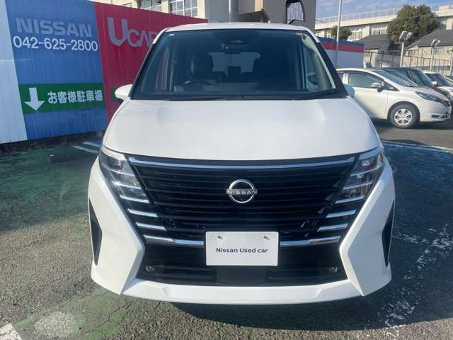 セレナ1.4 e-POWER ハイウェイスターV