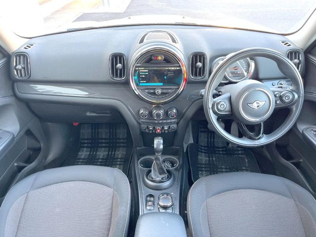 �A���ԃO���[�v���݌ɐ���2,000��!�S���̌n��X���烁�[�J�[�E�Ԏ��킸���Љ�o����̂ŁA���Ȃ��Ƀs�b�^���̂��Ԃ�������͂��ł���܂��͂��₢���킹��������