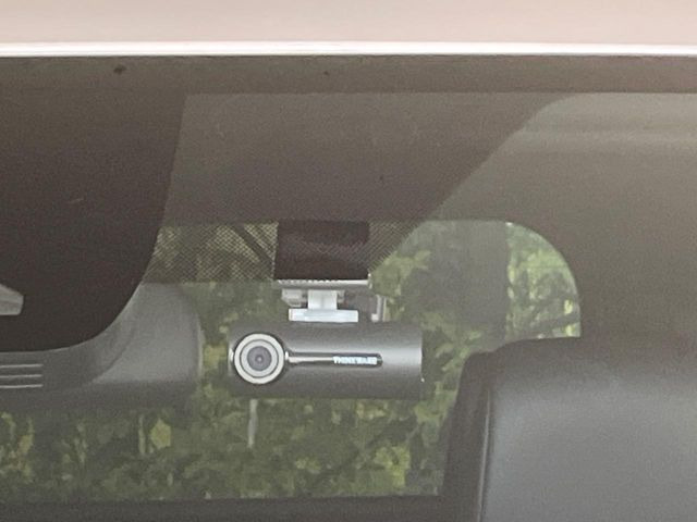 �y�h���C�u���R�[�_�[�z�h���C�u���R�[�_�[����!���s���͂������A������^�]�⎖�̂ɑ��������ہA�f���ŋL�^���A����̃��X�N�ɔ����܂��B���L�^�pSD�J�[�h�͂��q�l�����g�ł��������������K�v������܂��B