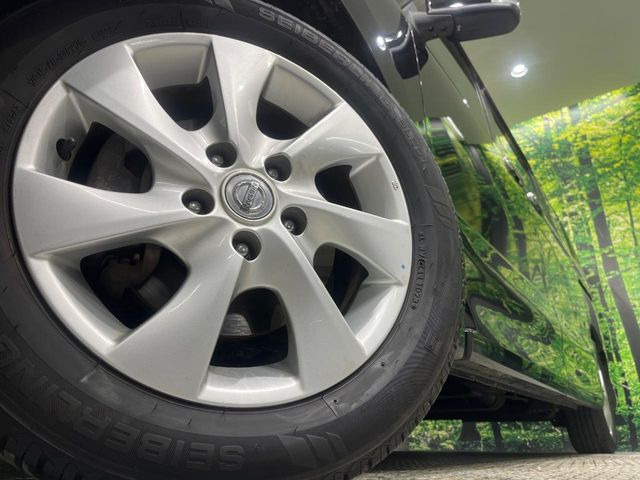 �y����16�C���`�A���~�z�C�[���z�O�ςɃ}�b�`���������A���~�z�C�[���𑕒����Ă���܂��B�e��ЊO�A���~�z�C�[����A�X�^�b�h���X�^�C�����戵�����Ă���܂��B���񂲑��k����������