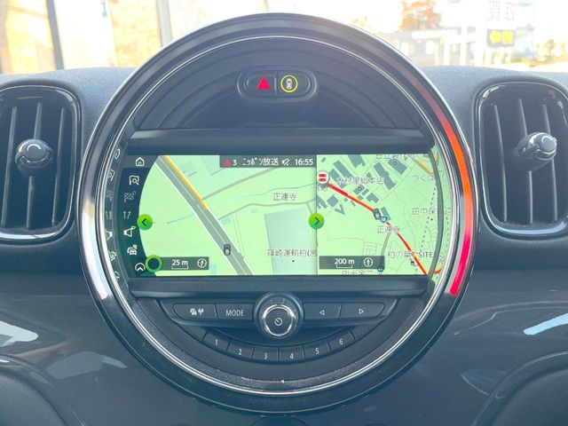 ��MINI�����i�r:��̊��̂���i�r�́A����������ԓ������o���Ă���܂��B�I�[�f�B�I�@�\���[�����Ă���܂��̂ŁA�^�]�����y���߂܂���