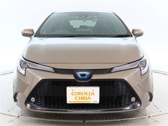 カローラツーリング1.8 ハイブリッド W×B