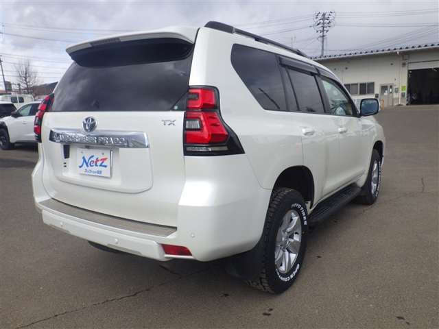 ランドクルーザープラド2.8 TX ディーゼル 4WD