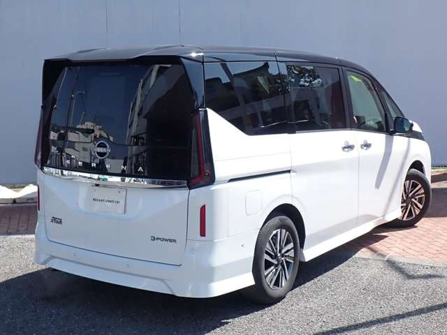 セレナ1.4 e-POWER ハイウェイスターV