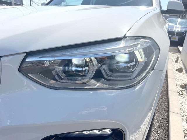 ��LED�w�b�h���C�g:��ԑ��s�����ǍD�Ȏ��E���m�ۂ����S���ĉ^�]�ł��鍂�P�xLED�w�b�h���C�g�𑕔�!�_�����x�������A����d�͂��}�����Ă��܂��B