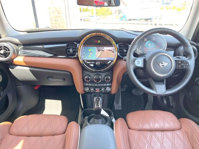 �A���ԃO���[�v���݌ɐ���2,000��!�S���̌n��X���烁�[�J�[�E�Ԏ��킸���Љ�o����̂ŁA���Ȃ��Ƀs�b�^���̂��Ԃ�������͂��ł���܂��͂��₢���킹��������