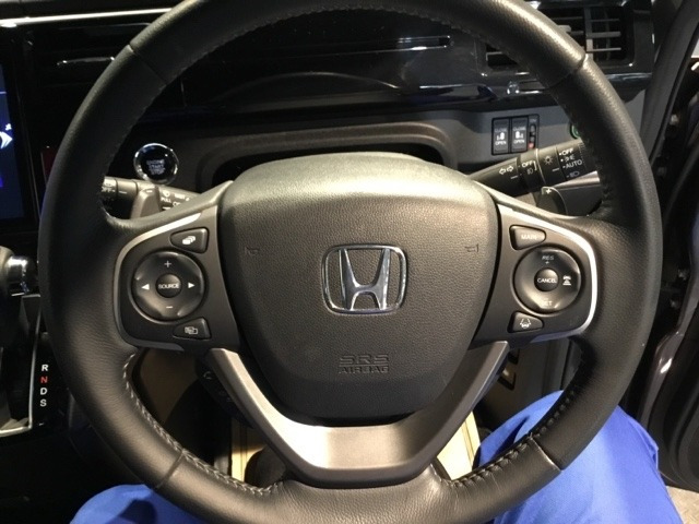 ステップワゴン1.5 スパーダ ホンダ センシング