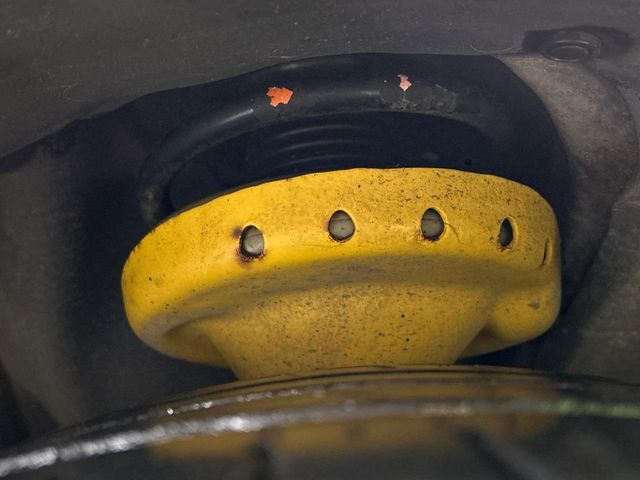 �y�r���V���^�C�����_���p�[�z�������s���̎ԗ����萫�����コ���Ă����l�C�̑����B�X���̏��S�n���]���ɂ����A�X�|�[�e�B�ȑ��s�����y���݂��������܂���