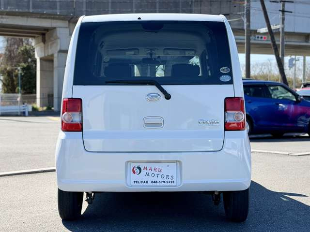 ���������ԑ����W�����ł�!���̋@��ɐ��񂲗��X������!