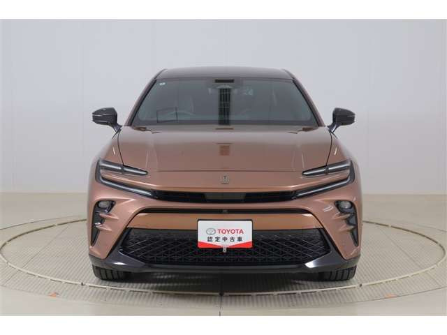 クラウンスポーツ2.5 Z E-Four 4WD