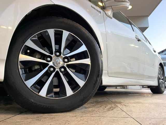 �y����16�C���`�A���~�z�C�[���z�O�ςɃ}�b�`���������A���~�z�C�[���𑕒����Ă���܂��B�e��ЊO�A���~�z�C�[����A�X�^�b�h���X�^�C�����戵�����Ă���܂��B���񂲑��k����������