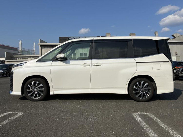 ヴォクシー1.8 ハイブリッド S-Z