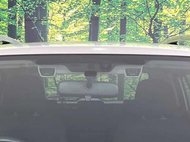 �y�A�C�T�C�gVer2�z�O���̎ԗ��������m���A�Փ˂������Ȏ��͌x��Œ��ӂ𑣂��A�u���[�L�𓥂ޗ͂��T�|�[�g�B�u���[�L�𓥂߂Ȃ������ꍇ�͏Փ˔�Q�y���u���[�L���쓮�A�Փˉ�����T�|�[�g���܂��B