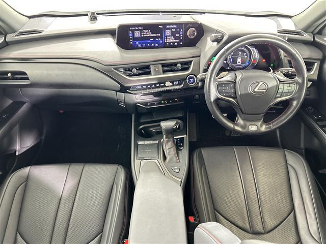 UX250h Fスポーツ
