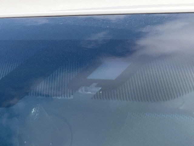 �y�v���N���b�V���Z�[�t�e�B�z�O���̎ԗ��������m���A�Փ˂������Ȏ��͌x��Œ��ӂ𑣂��A�u���[�L�𓥂ޗ͂��T�|�[�g�B�u���[�L�𓥂߂Ȃ������ꍇ�͏Փ˔�Q�y���u���[�L���쓮�A�Փˉ�����T�|�[�g���܂��B