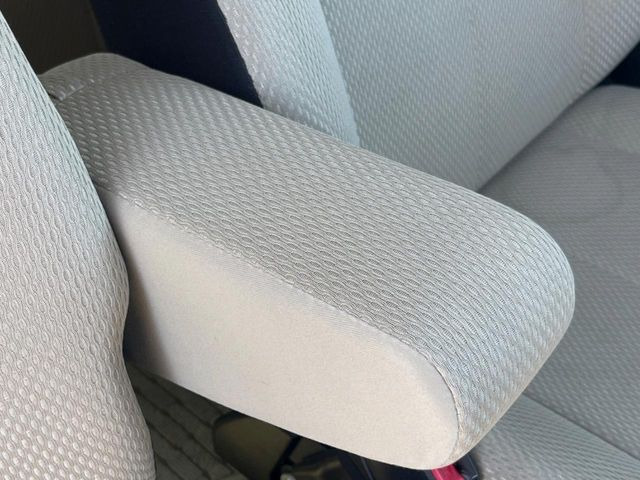 �y�A�[�����X�g�z�^�]���̐g�̂̕��S���y�����Ă����A�[�����X�g�𑕔���