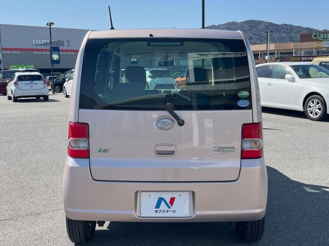 �������x�̃K���X�疌�ŝ����͂������A�㎿�ȃc���E����������B���O����_���J�����؂Ȉ��Ԃ�ی삵�A�F�����E�򉻂�h�~�B�u�e�X�v���b�V���R�[�g�v�A�u�e�v���~�b�T�R�[�g�v���炨�I�т��������܂��B