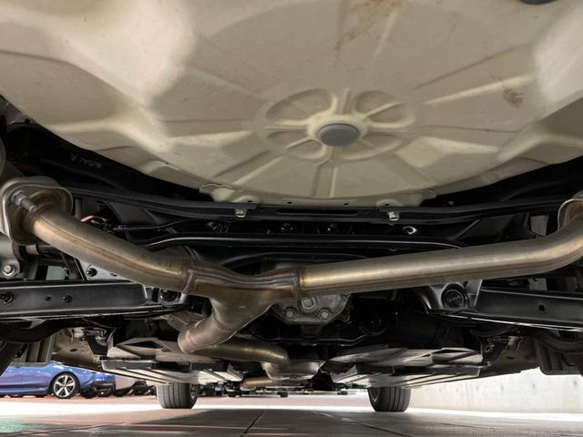 ����肪���ꂢ�Ȃ����ɁA�h�K���H�̎{�H���I�X�X���B�~��n��͂������A���ݕ��ɂ��Z���̕���A��Ń}�����E�E�B���^�[�X�|�[�c���������ɑ�ύD�]���������Ă���܂��B