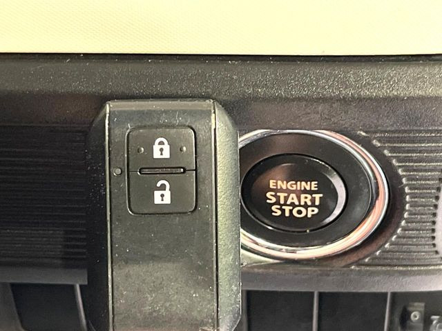 �y�L�[���X�X�^�[�g�V�X�e���z�J�o����|�P�b�g�ɓ��ꂽ�܂܂ł��h�A�̎{���E�������\�ȃX�}�[�g�L�[�𑕔��B�G���W���̃I���E�I�t�����J�M�����o���K�v����������Ƃ��Ă��֗��ł���