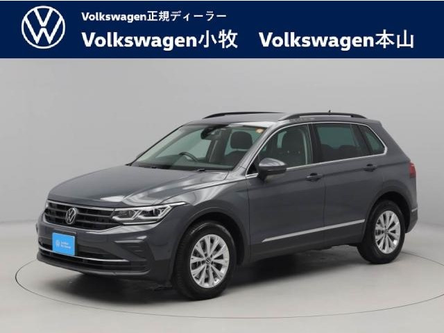 ティグアンTSI 4モーション アクティブ アドバンス 4WD