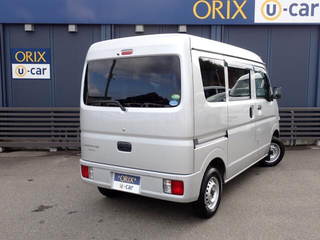 �����r���[�̉摜�ɂȂ�܂��B�I���b�N�X�F�蒆�ÎԂɂ́A���w��������S���Ă���肢���������߂ɁA�Ǝ��́u�I���b�N�X�F�蒆�Îԕۏ؁v�����t�����Ă��܂��B