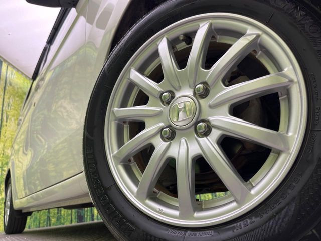 �y����14�C���`�A���~�z�C�[���z�O�ςɃ}�b�`���������A���~�z�C�[���𑕒����Ă���܂��B�e��ЊO�A���~�z�C�[����A�X�^�b�h���X�^�C�����戵�����Ă���܂��B���񂲑��k����������